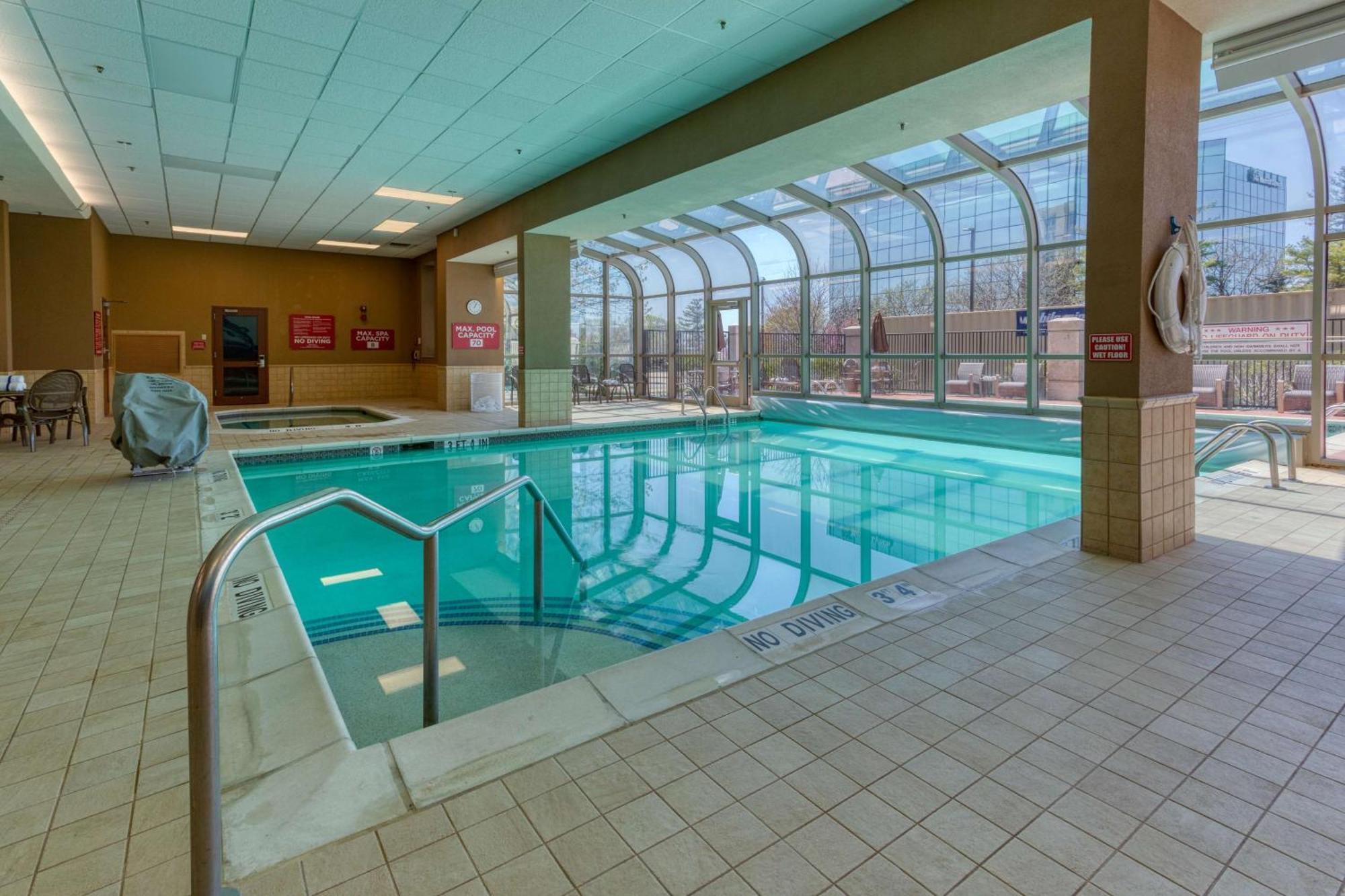 Drury Plaza Hotel St. Louis Chesterfield Exteriör bild