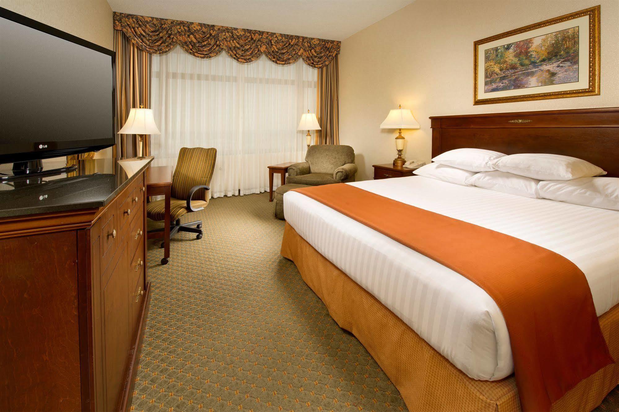 Drury Plaza Hotel St. Louis Chesterfield Exteriör bild